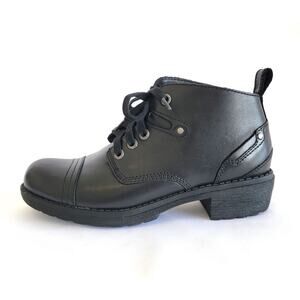 Eastland Overdrive Black Leather Boots Womens 6M Cap Toe Lace Up